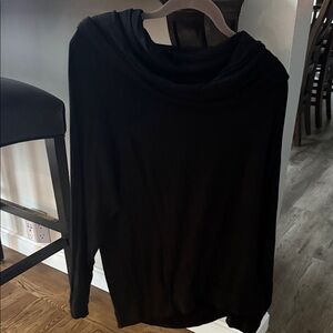 Like new! good hYOUman black Long Sleeve Shirt cowl neck top